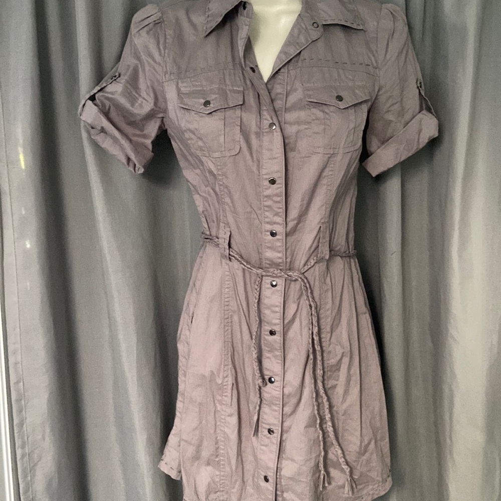 Gray button shirt